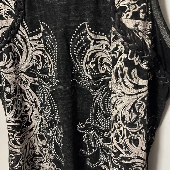 Maurices Muscle Style Tank Bling accents - Picture 2 of 4